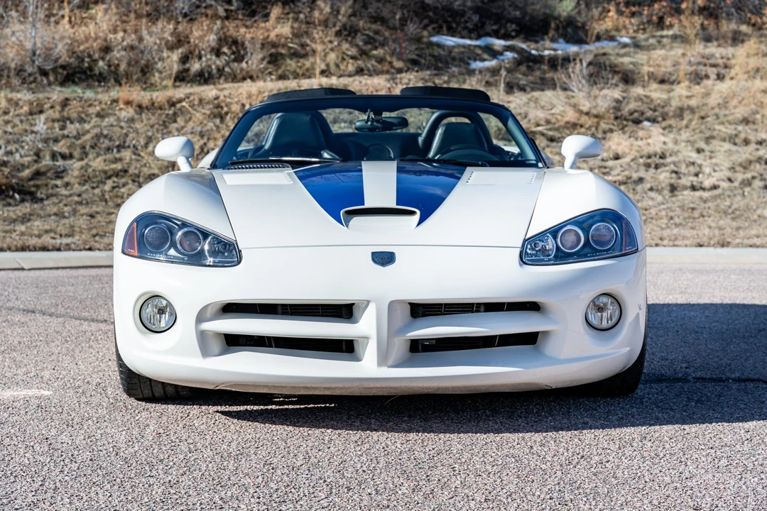 2005 Dodge Viper 3rd Gen - Image 2 of 31