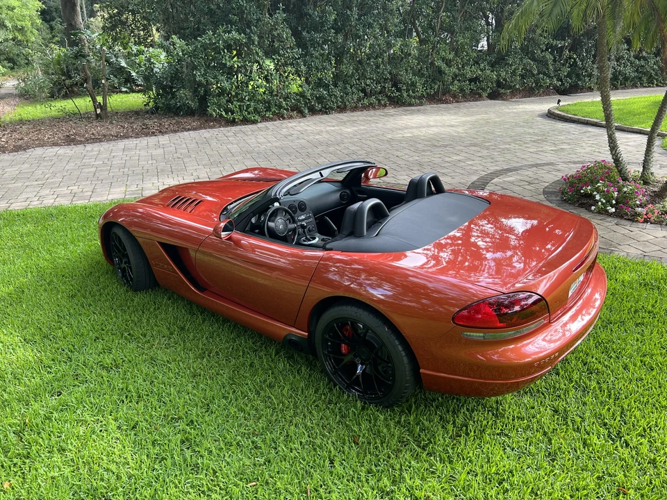 2005 Dodge Viper 3rd Gen - Image 14 of 31