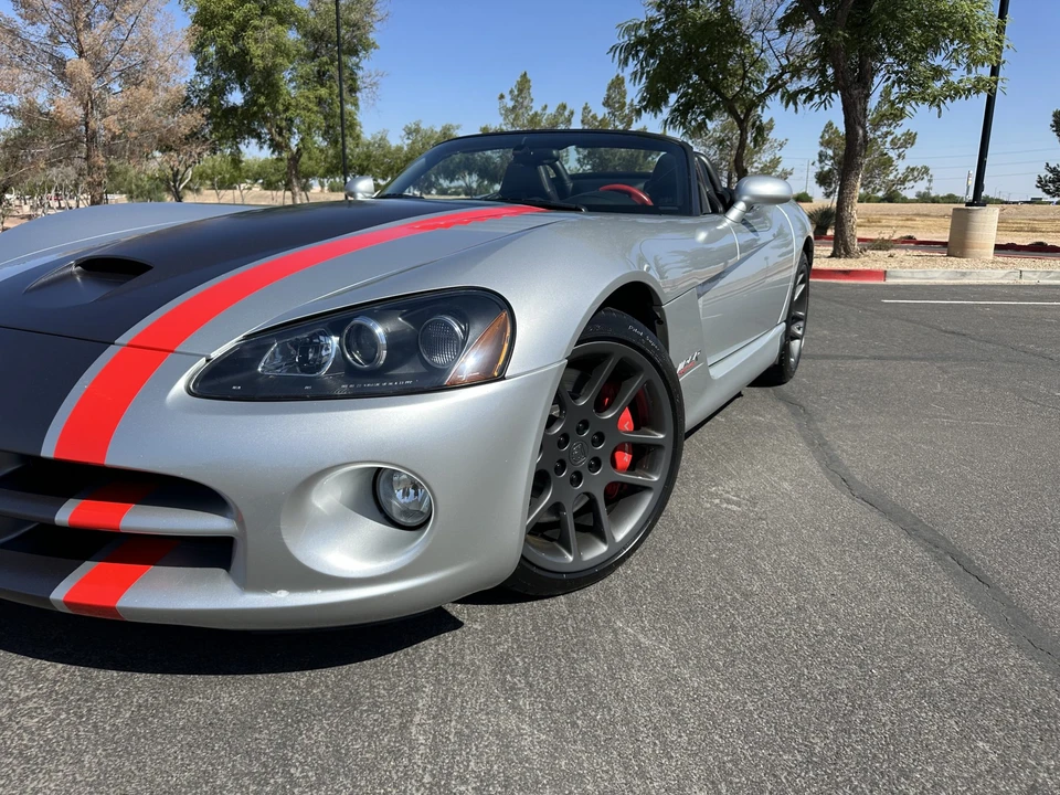 2005 Dodge Viper 3rd Gen - Image 24 of 31