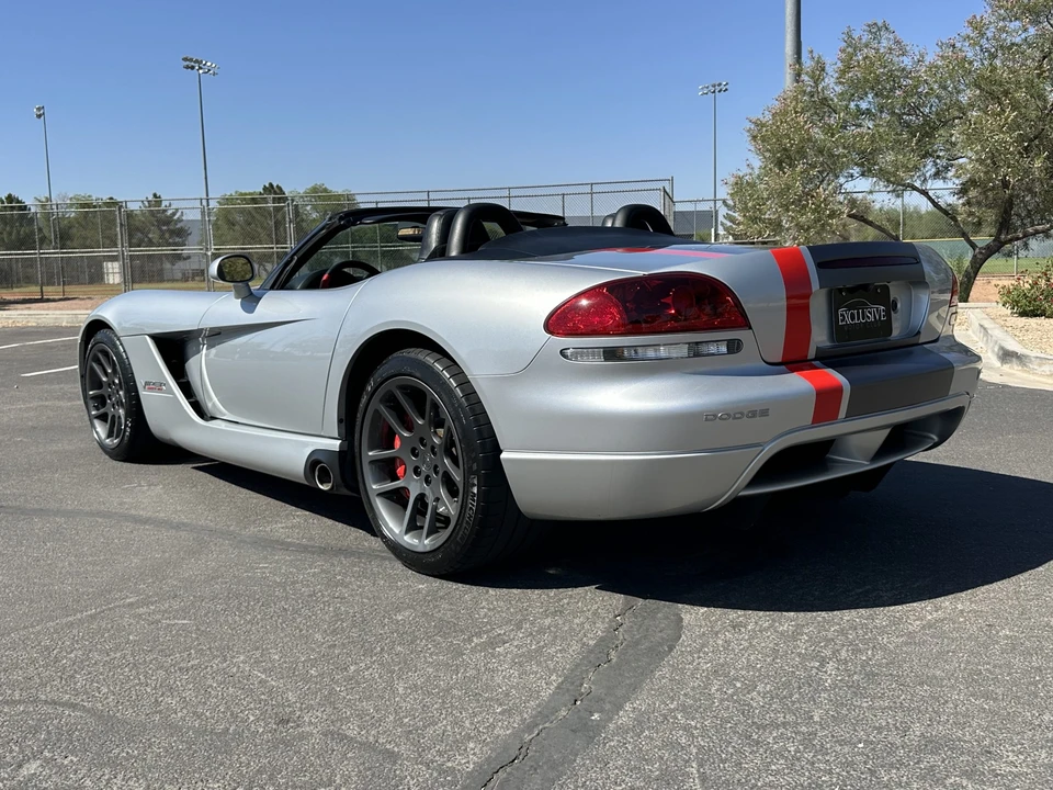 2005 Dodge Viper 3rd Gen - Image 11 of 31