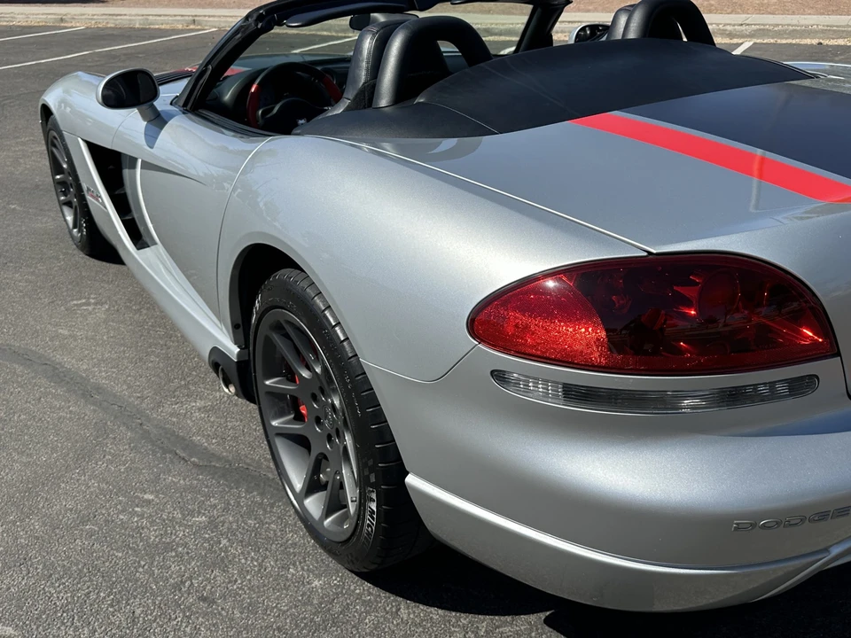 2005 Dodge Viper 3rd Gen - Image 26 of 31