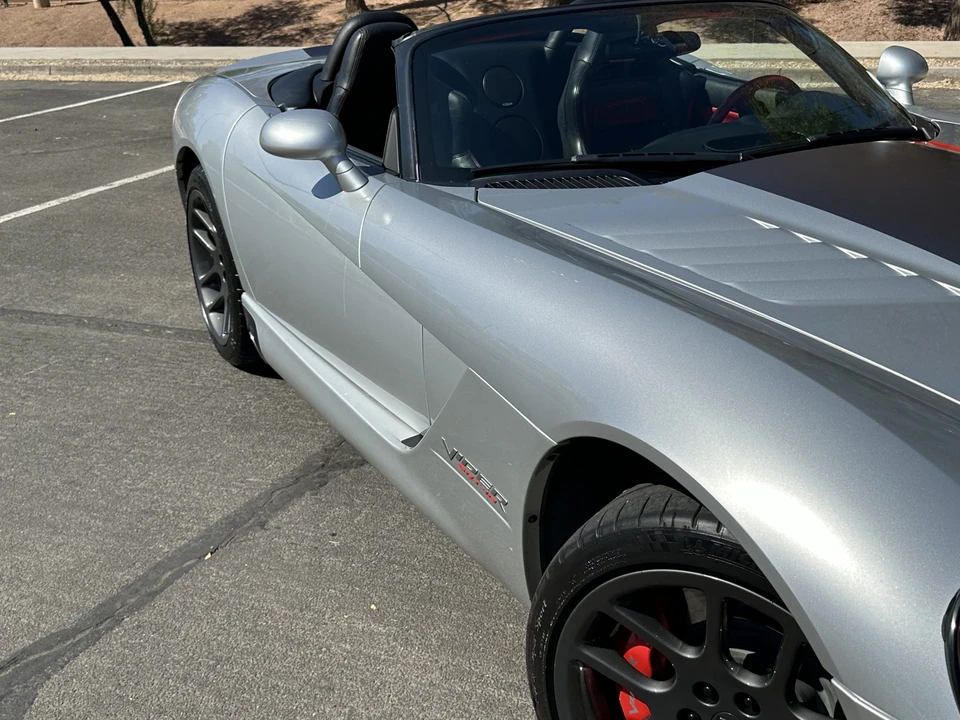 2005 Dodge Viper 3rd Gen - Image 23 of 31