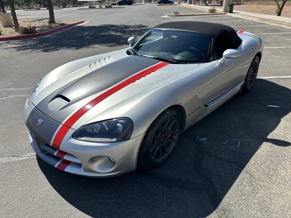 2005 Dodge Viper 3rd Gen - Image 17 of 31
