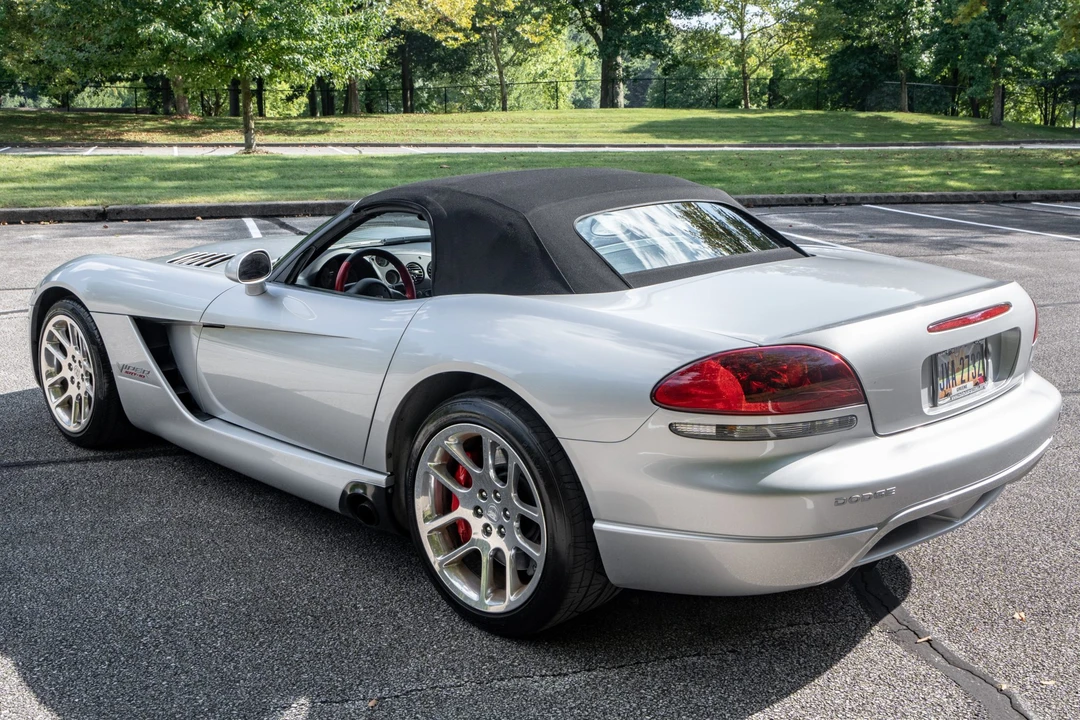 2005 Dodge Viper 3rd Gen - Image 22 of 31