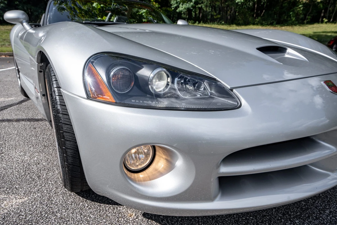 2005 Dodge Viper 3rd Gen - Image 29 of 31
