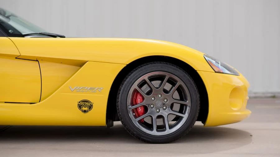 2005 Dodge Viper 3rd Gen - Image 10 of 12