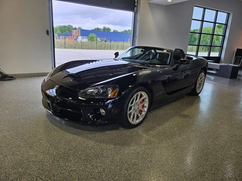 2005 Dodge Viper 3rd Gen - Image 3 of 18