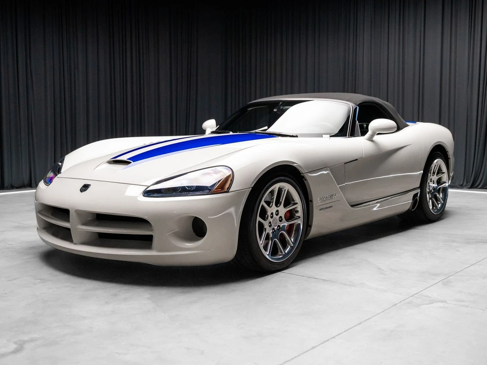 2005 Dodge Viper 3rd Gen - Image 30 of 31