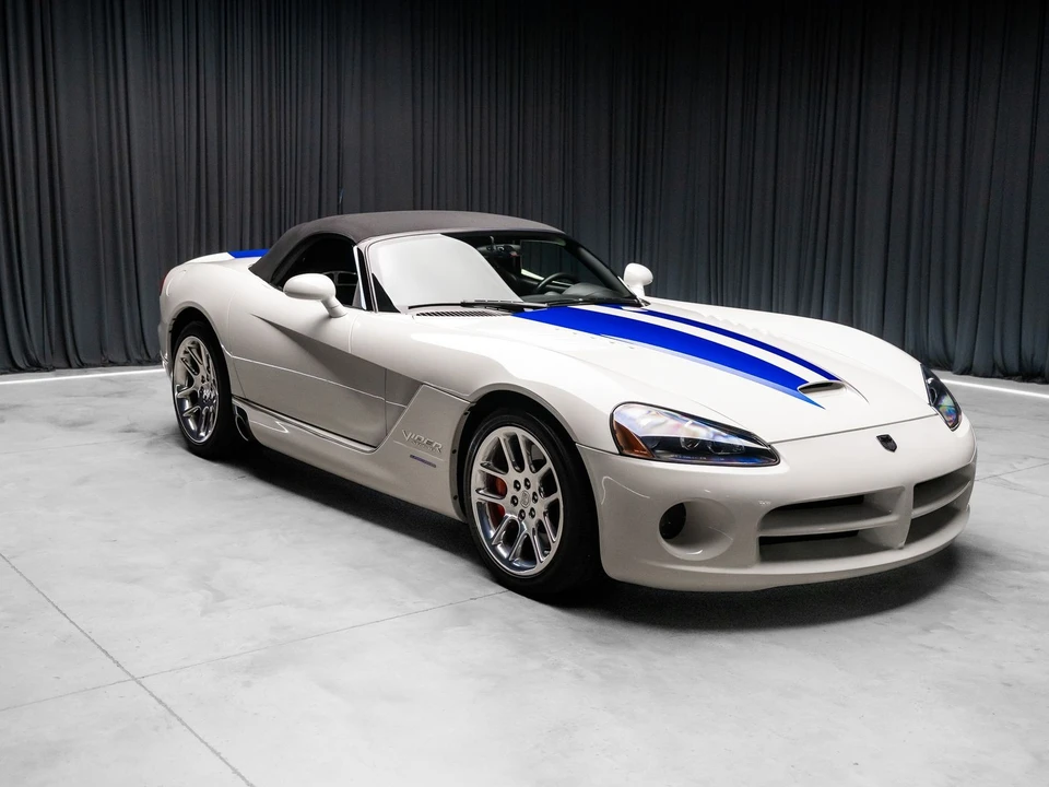 2005 Dodge Viper 3rd Gen - Image 22 of 31