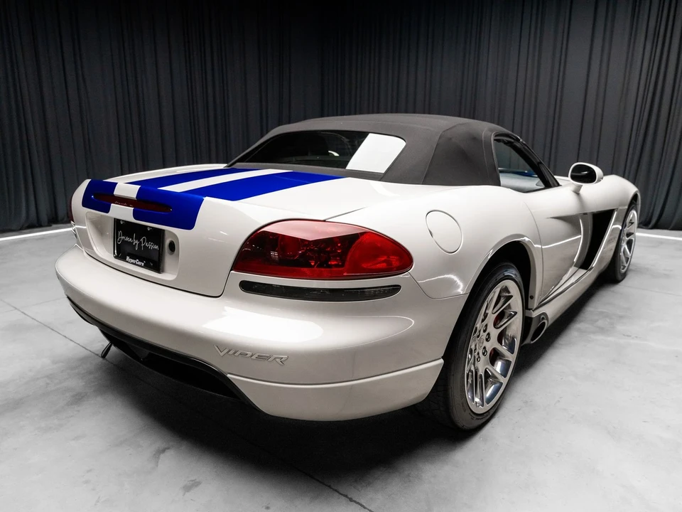 2005 Dodge Viper 3rd Gen - Image 20 of 31