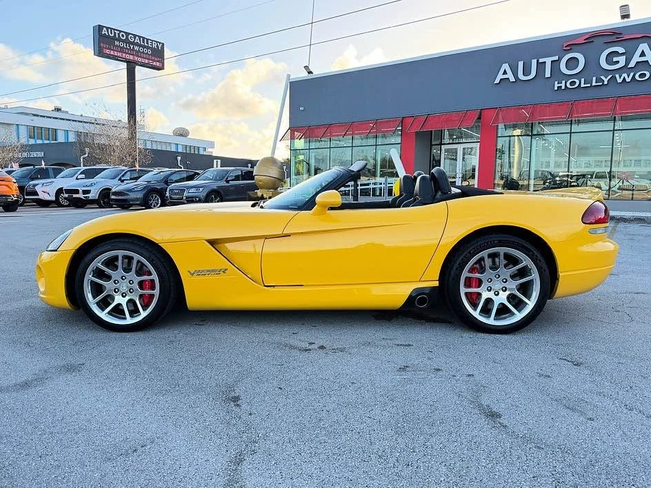 2005 Dodge Viper 3rd Gen - Image 2 of 14