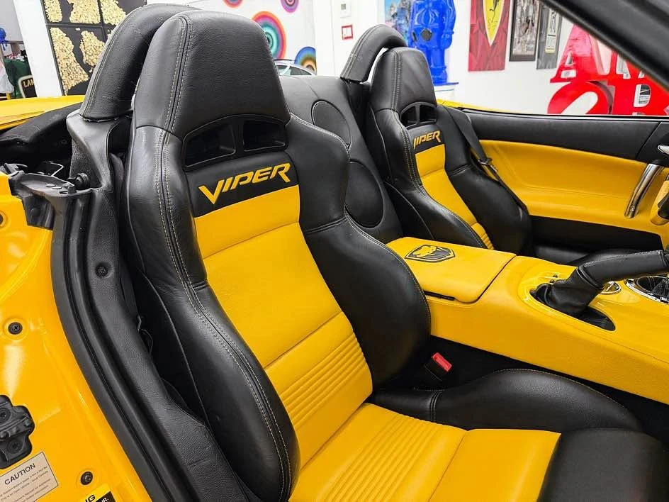 2005 Dodge Viper 3rd Gen - Image 12 of 14