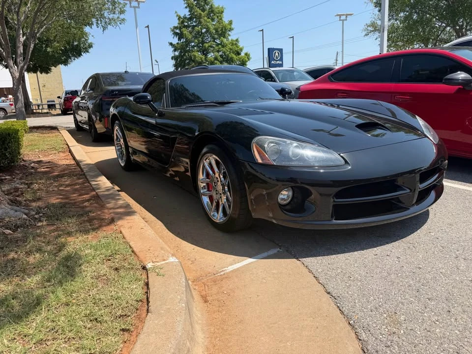 2005 Dodge Viper 3rd Gen - Image 3 of 12