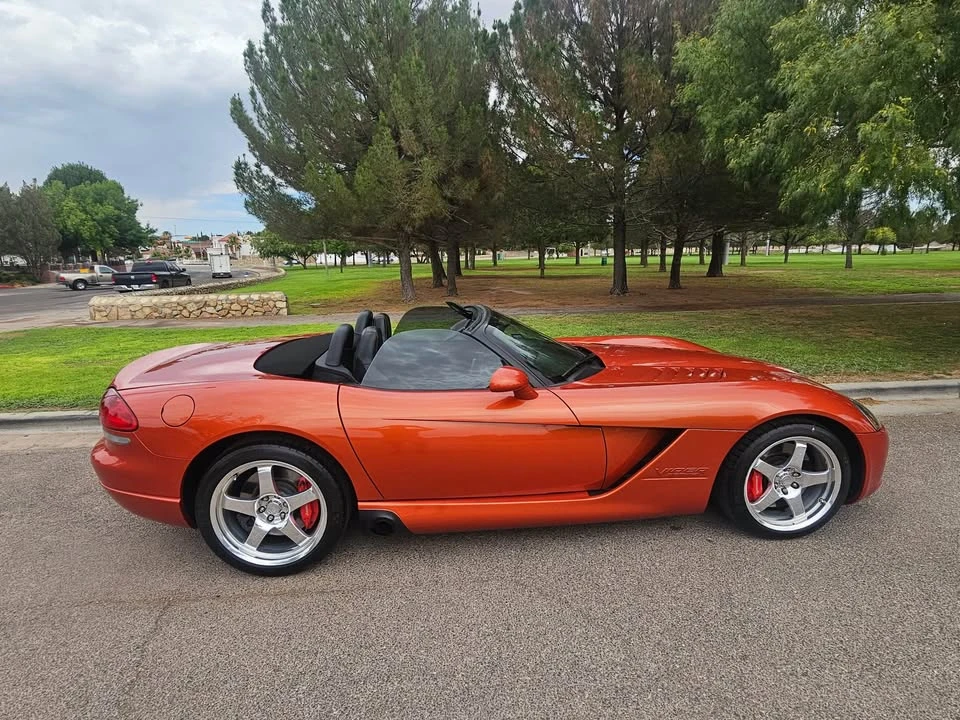 2005 Dodge Viper 3rd Gen - Image 3 of 14