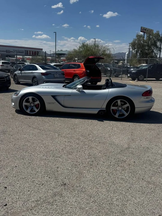 2005 Dodge Viper 3rd Gen - Image 5 of 9