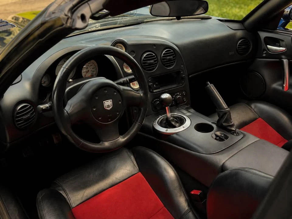 2005 Dodge Viper 3rd Gen - Image 16 of 20