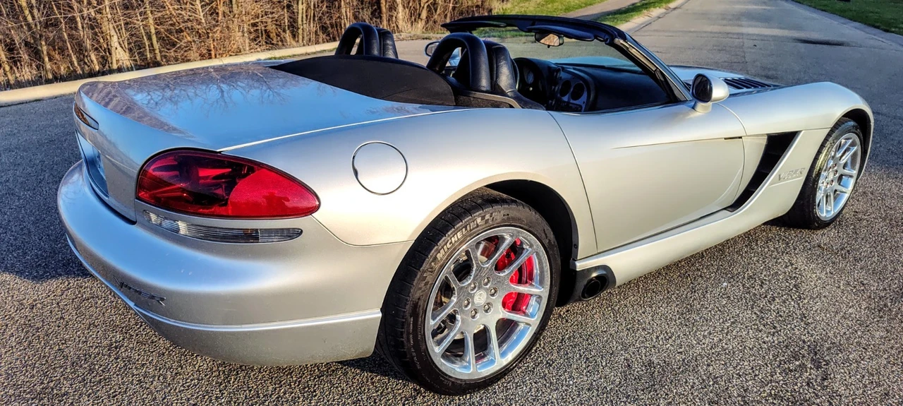 2005 Dodge Viper 3rd Gen - Image 5 of 17