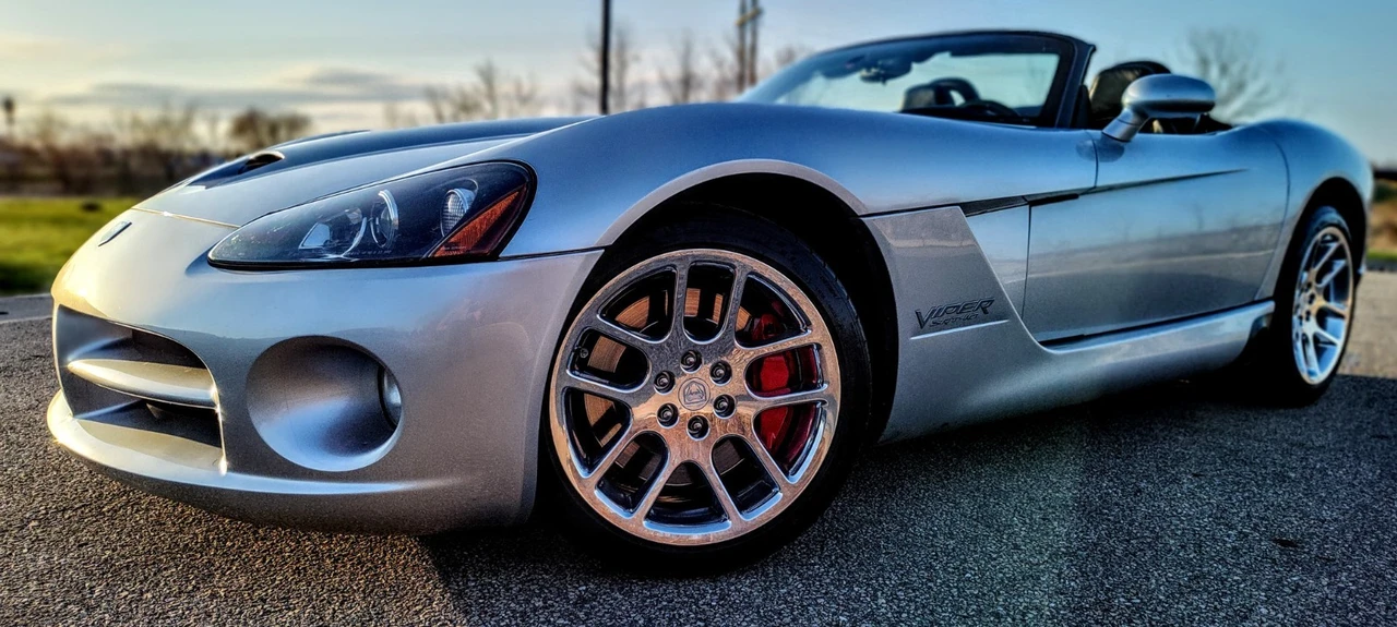 2005 Dodge Viper 3rd Gen - Image 13 of 17