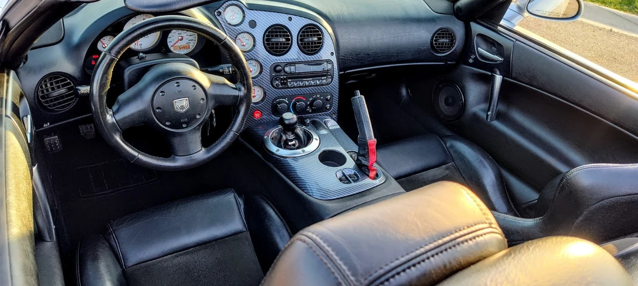 2005 Dodge Viper 3rd Gen - Image 9 of 17