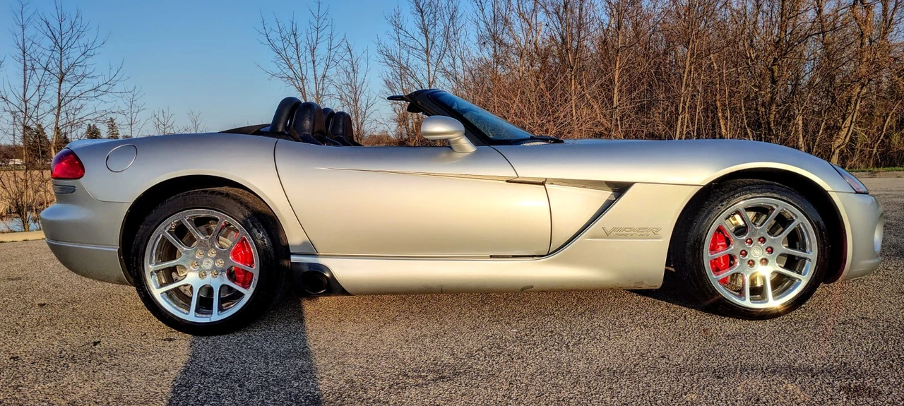 2005 Dodge Viper 3rd Gen - Image 4 of 17