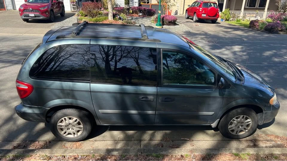 2005 Dodge Caravan - Image 4 of 10