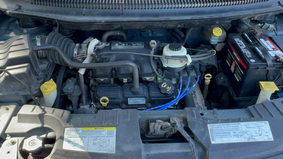 2005 Dodge Caravan - Image 10 of 10