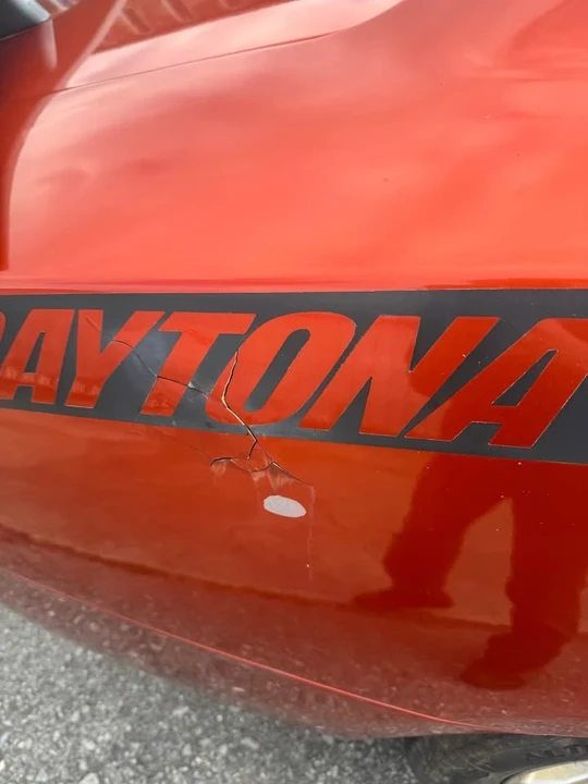 2005 Dodge Charger 6th Gen - Image 9 of 10