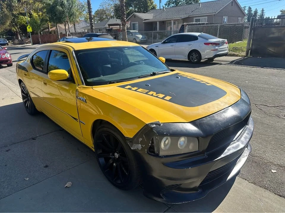 2005 Dodge Charger 6th Gen - Image 2 of 6