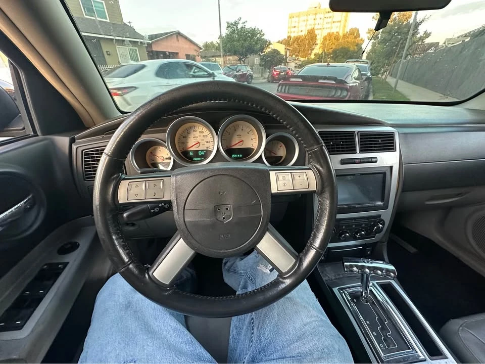 2005 Dodge Charger 6th Gen - Image 7 of 9