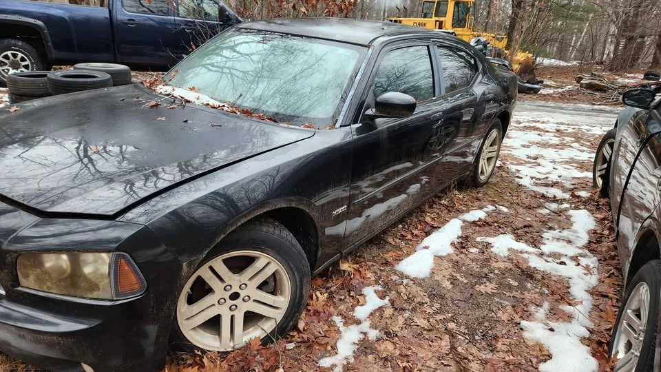 2005 Dodge Charger 6th Gen - Image 6 of 9