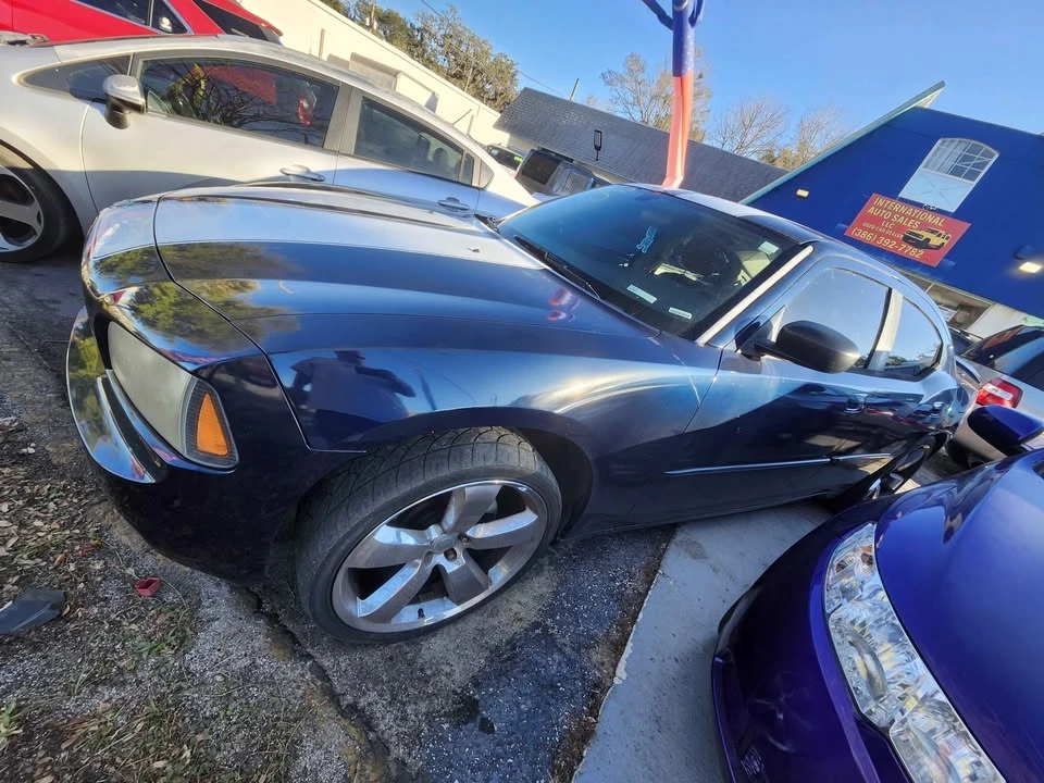 2005 Dodge Charger 6th Gen - Image 3 of 3