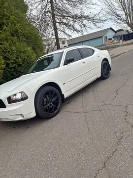 2005 Dodge Charger SXT Sedan