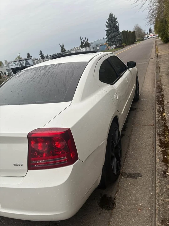 2005 Dodge Charger 6th Gen - Image 14 of 14