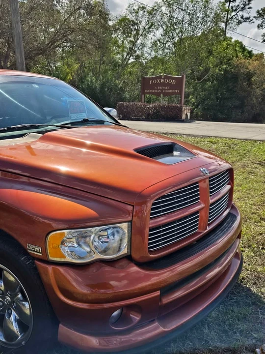 2005 Dodge Daytona - Image 2 of 6