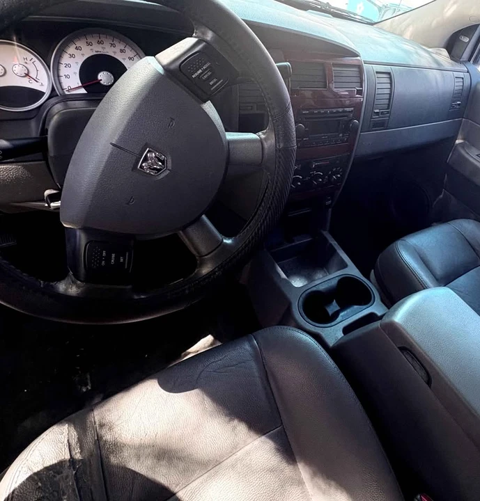 2005 Dodge Durango 2nd Gen - Image 15 of 17