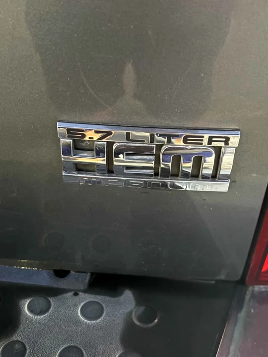 2005 Dodge Durango 2nd Gen - Image 6 of 17