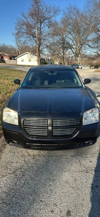 2005 Dodge Magnum 2nd Gen Wagon - Image 4 of 6