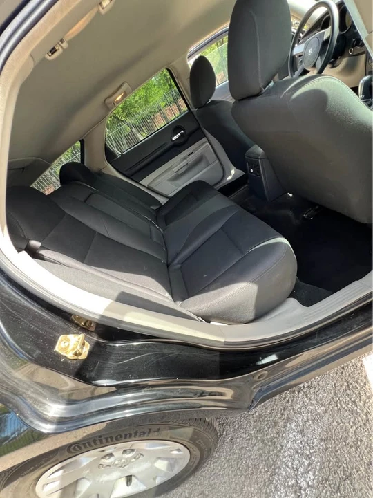 2005 Dodge Magnum 2nd Gen Wagon - Image 7 of 16