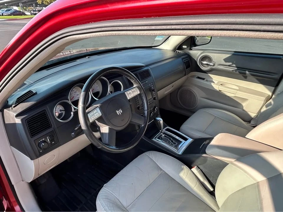 2005 Dodge Magnum 2nd Gen Wagon - Image 13 of 13