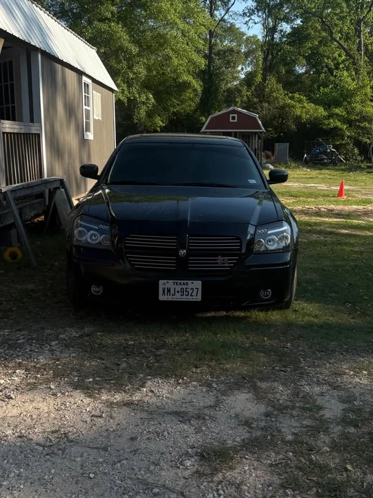 2005 Dodge Magnum 2nd Gen Wagon - Image 5 of 10