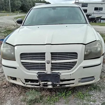 2005 Dodge Magnum R/T Sport Wagon