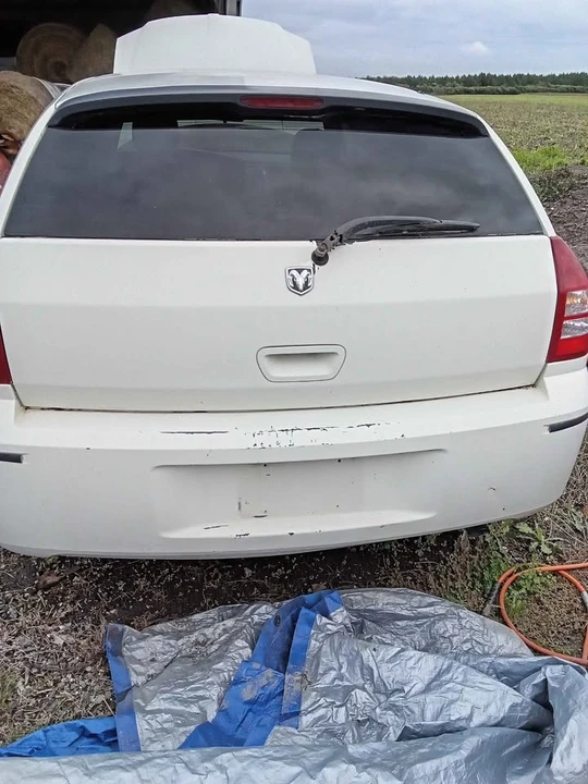 2005 Dodge Magnum 2nd Gen Wagon - Image 10 of 16