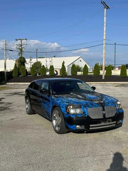 2005 Dodge Magnum 2nd Gen Wagon - Image 14 of 20