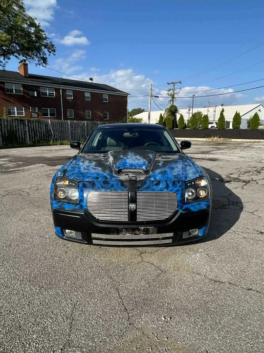 2005 Dodge Magnum 2nd Gen Wagon - Image 10 of 20