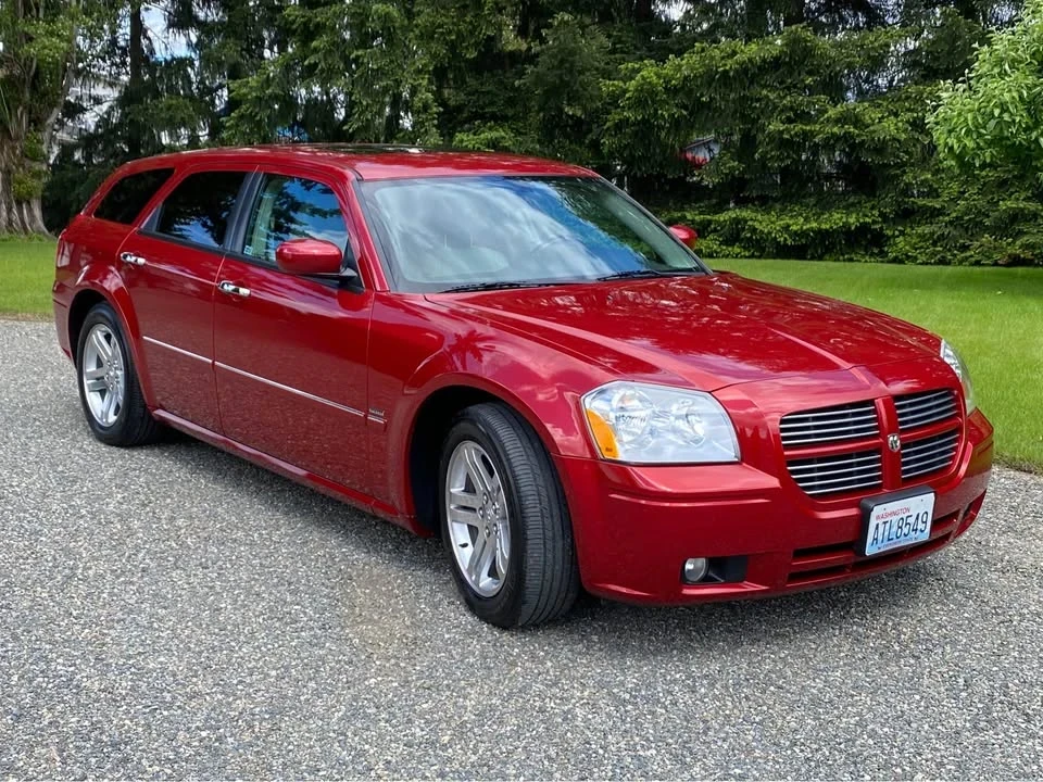 2005 Dodge Magnum 2nd Gen Wagon - Image 4 of 18