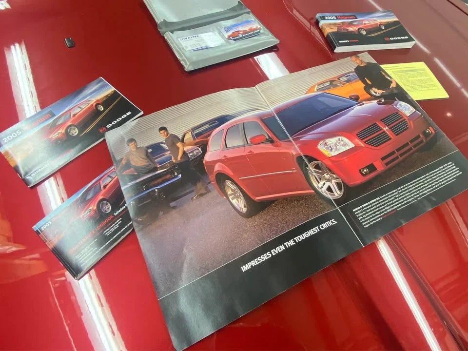 2005 Dodge Magnum 2nd Gen Wagon - Image 17 of 18