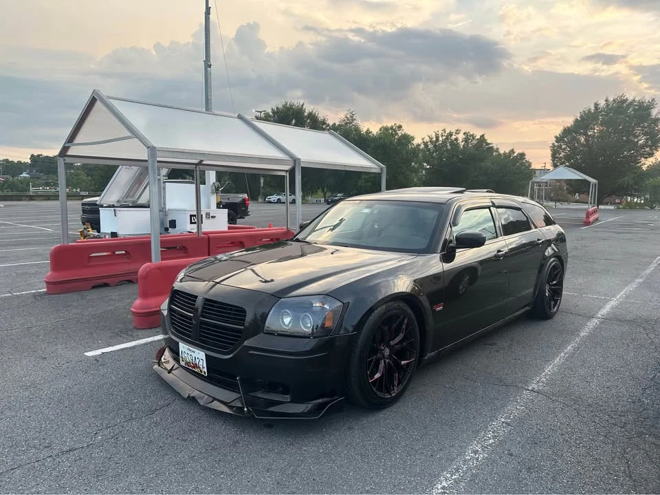 2005 Dodge Magnum 2nd Gen Wagon - Image 12 of 19