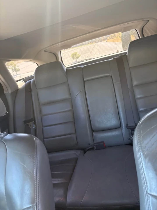 2005 Dodge Magnum 2nd Gen Wagon - Image 12 of 12