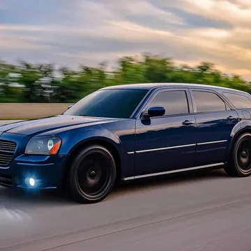 2005 Dodge Magnum R/T Sport Wagon