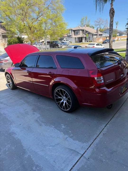 2005 Dodge Magnum 2nd Gen Wagon - Image 7 of 7